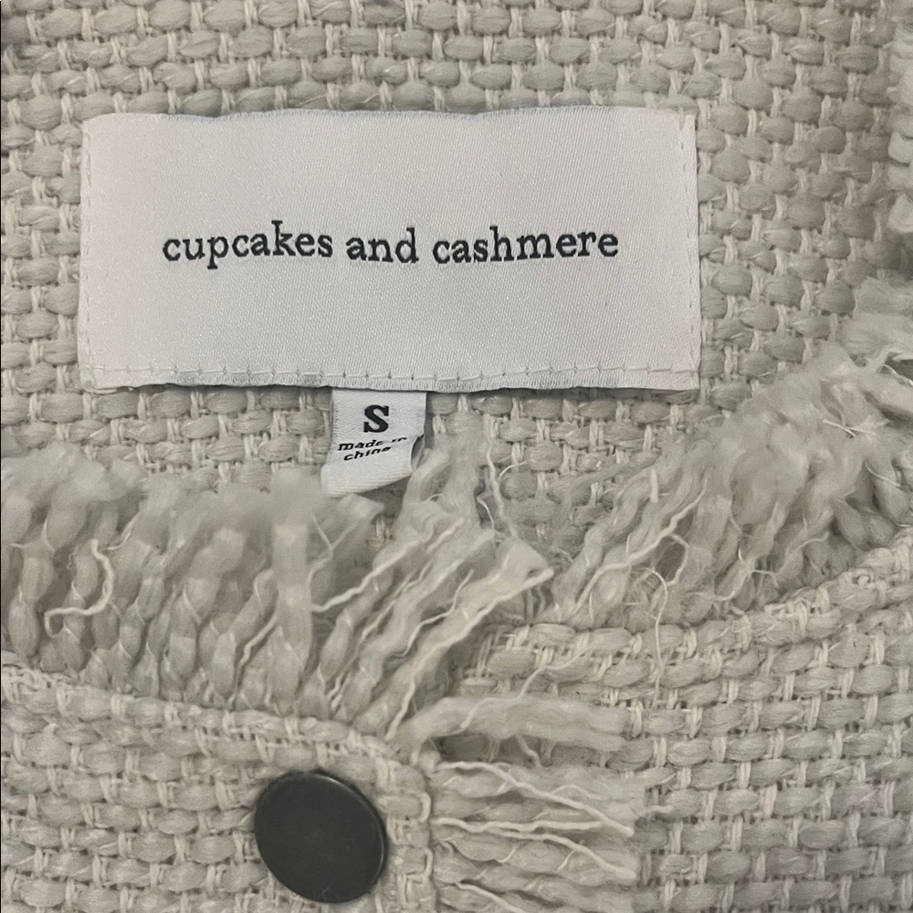 cupcakes & cashmere Gray - Beige Textured Blazer - Picture 2 of 9